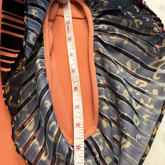 Hoffman Copenhagen Ava flutter sleeved button down blouse US 8 sized Euro 38 - Picture 12 of 12